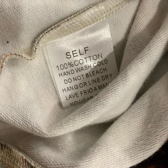 NWT Easel Medium Leopard Cheetah Print Top - Picture 7 of 9